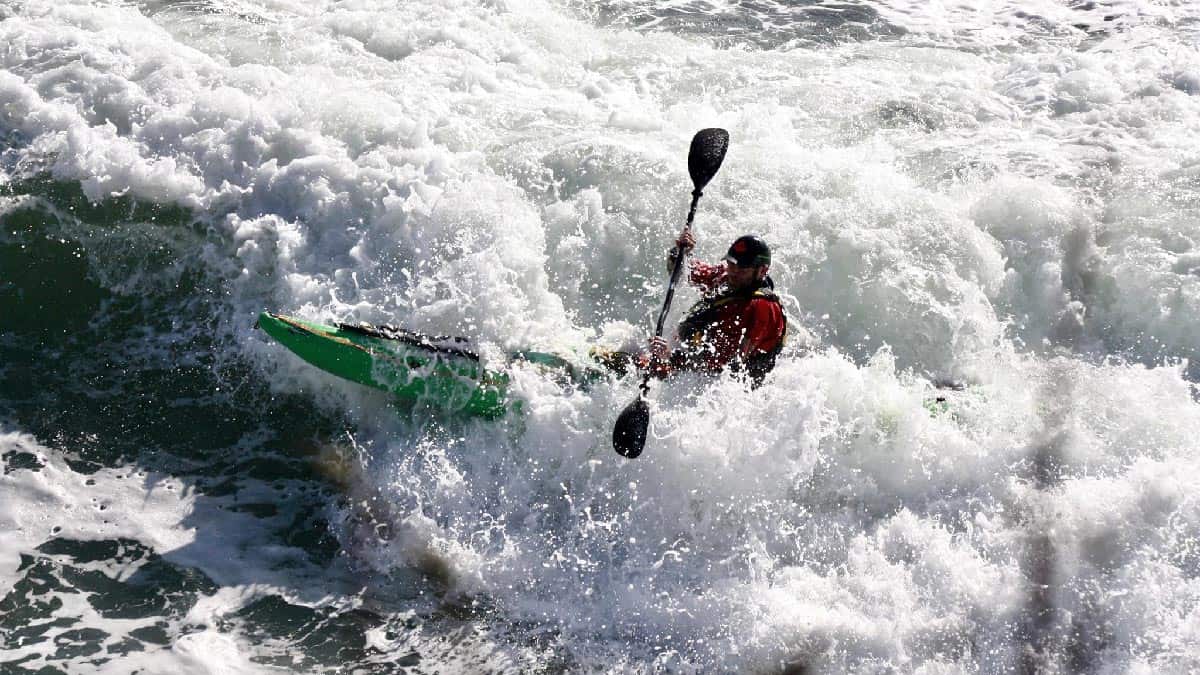 Adventure Paddling on the South Devon Coast - Toad Hall Cottages Blog